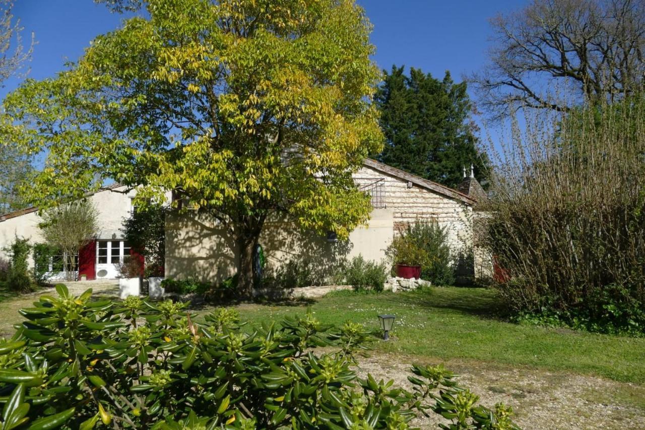 La Carreterie - Maison De Famille{S} Pineuilh Exterior photo